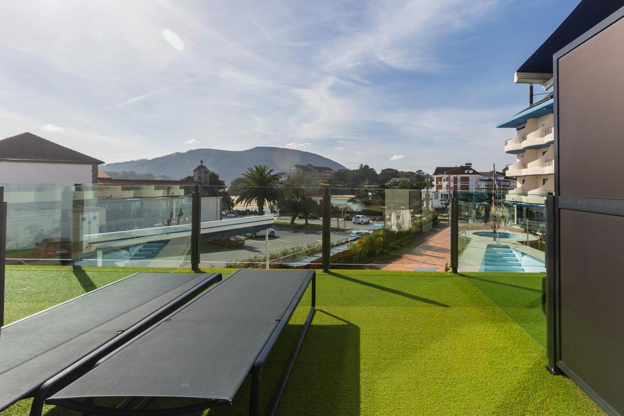 Hotel Astuy Isla Exterior photo