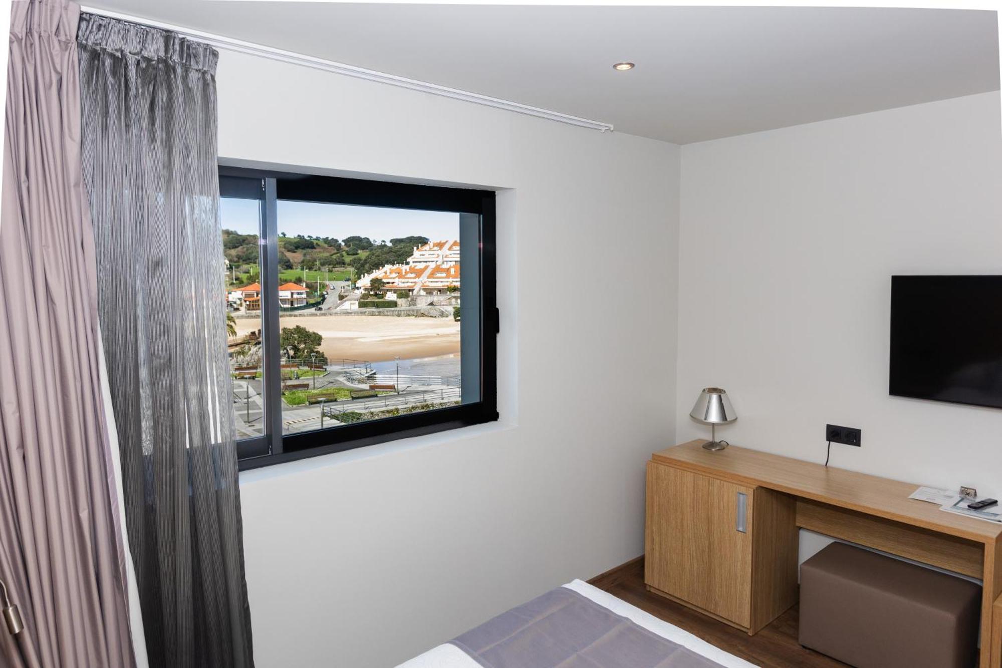Hotel Astuy Isla Exterior photo